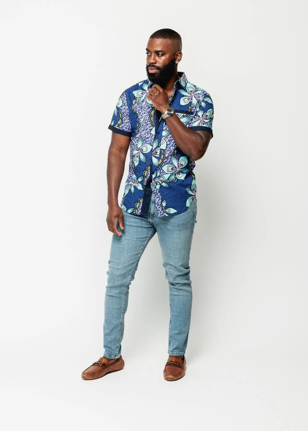 Deion Men's African Print Short Sleeve Button-Up Shirt (Light Blue Pink Iris) - Image 7