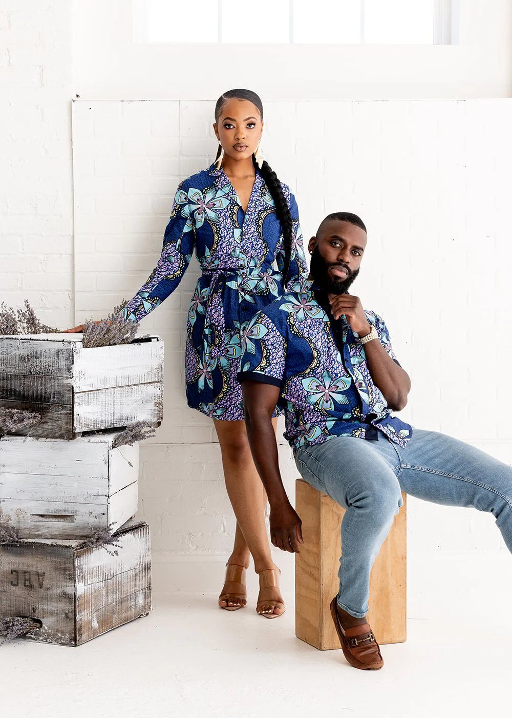 Deion Men's African Print Short Sleeve Button-Up Shirt (Light Blue Pink Iris) - Image 9