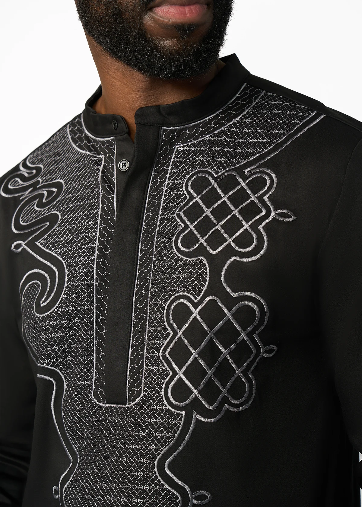 Dubaku Men's Traditional African Embroidery Shirt (Black) - Image 3